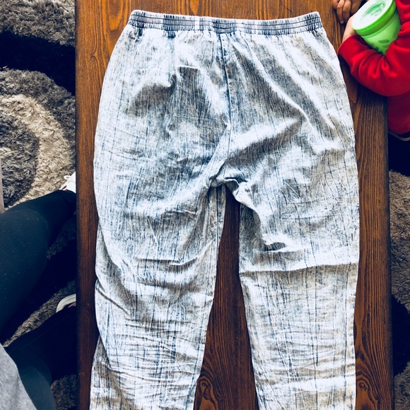 Very light denim joggers - Picture 3 of 4